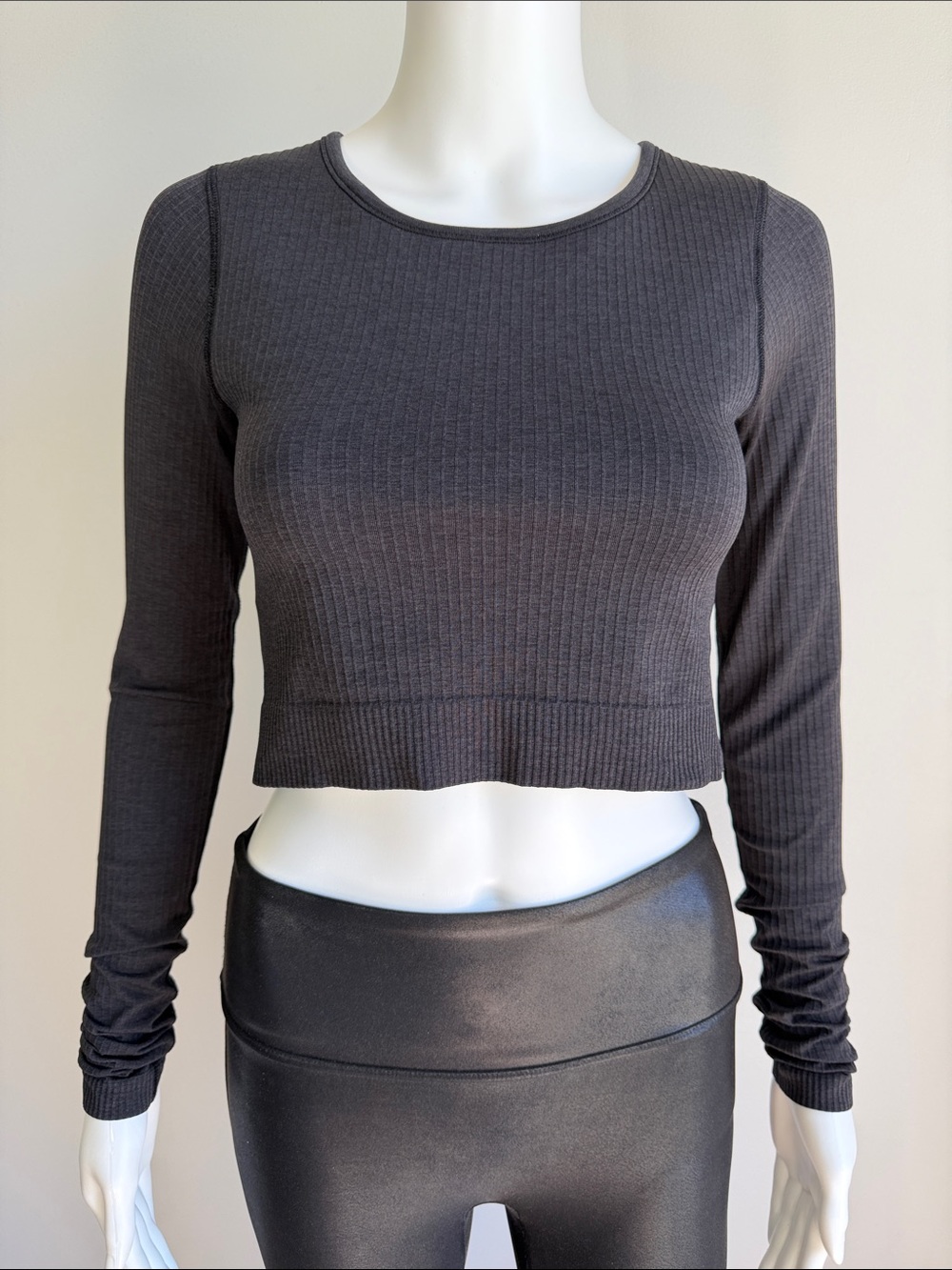 Lululemon Ebb to Street Long Sleeve Cropped Top Gray Size 6